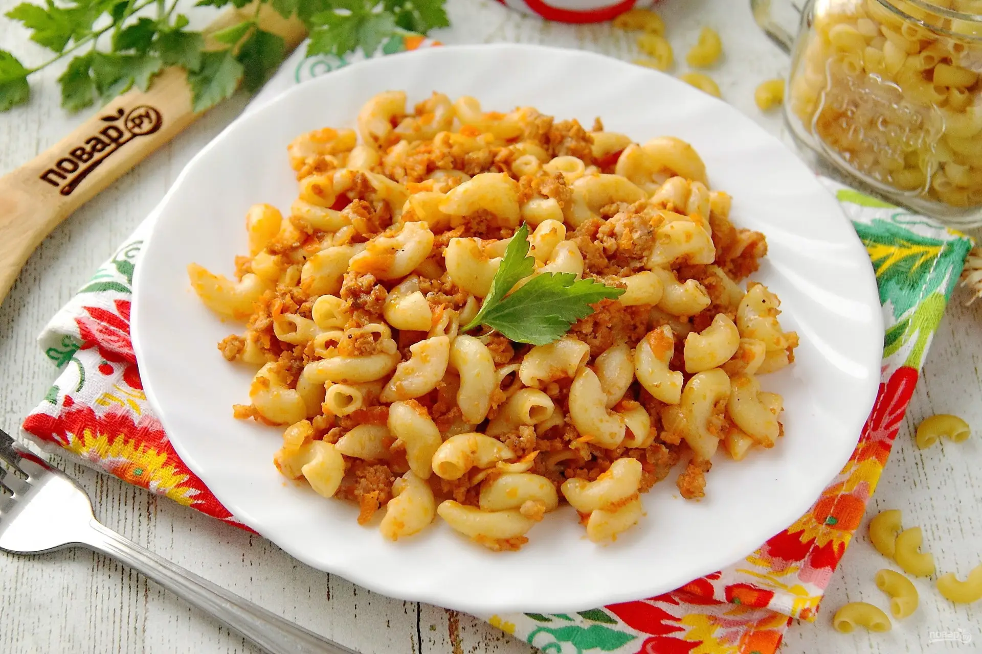 Макароны пофлотски с томатной пастой