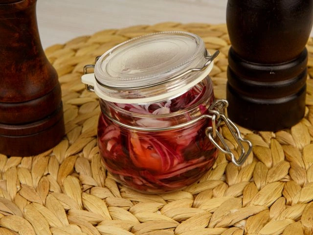 Маринованный лук