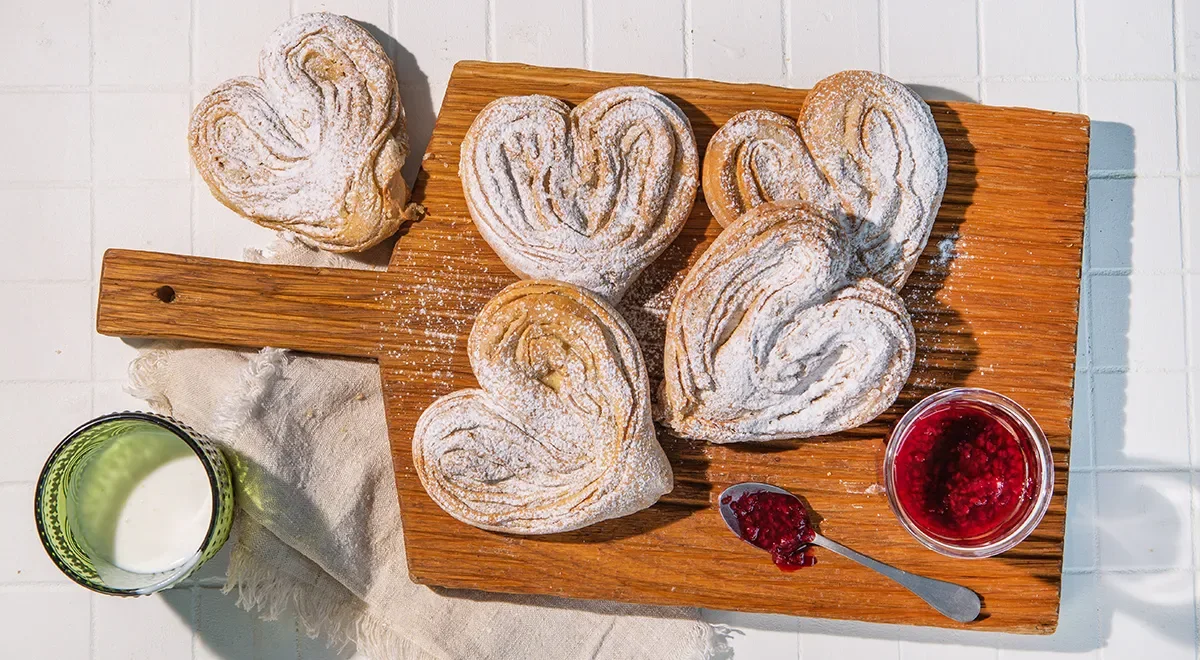 Пышные плюшки на кефире