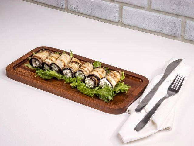 Рулетики из баклажанов