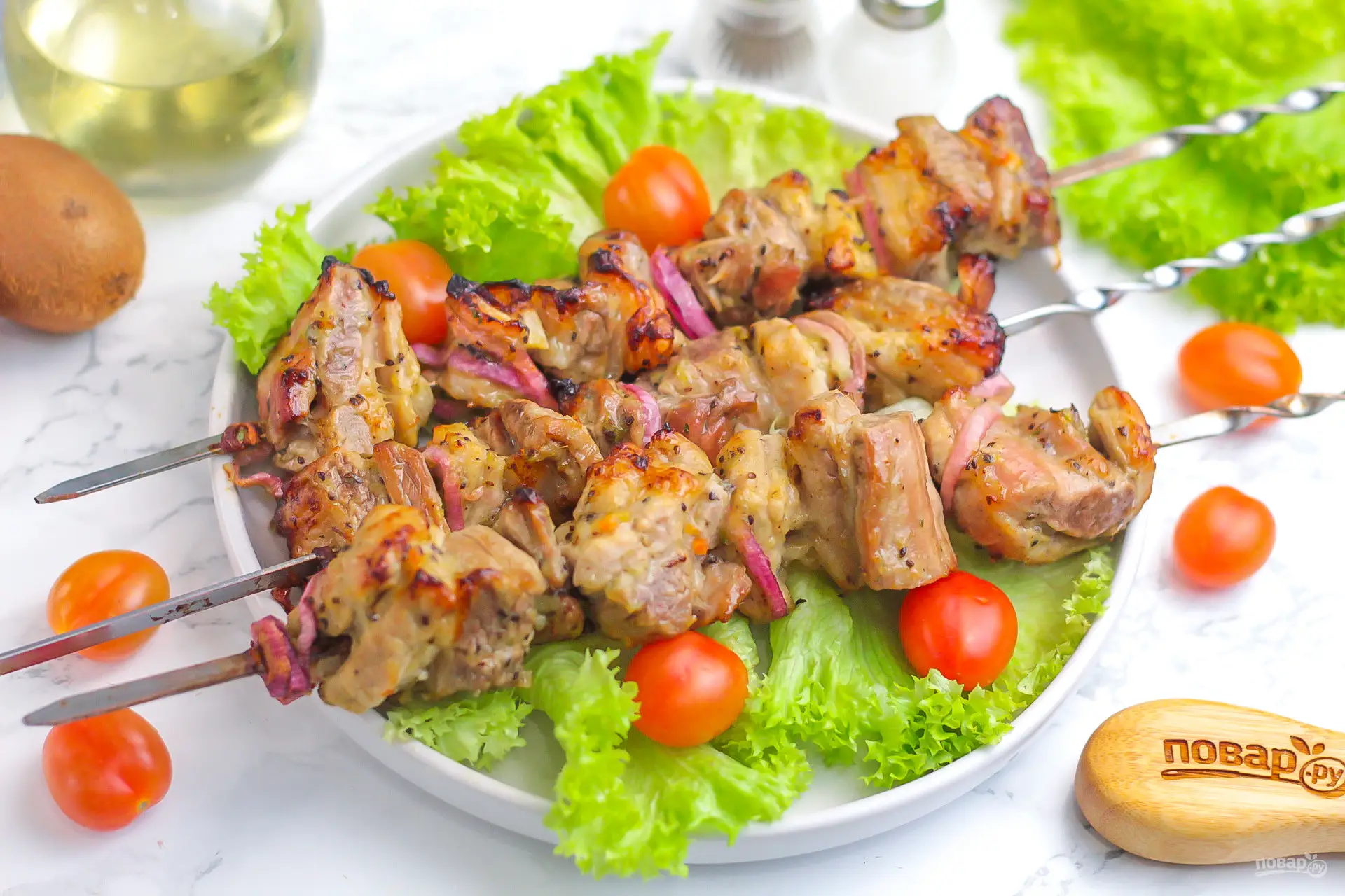 Шашлык с киви