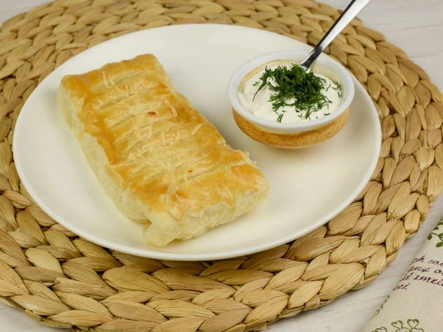 Слойки с сыром