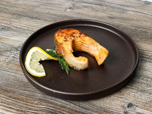 Стейк из форели