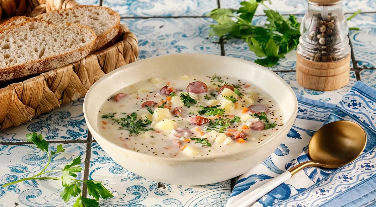 Сырный суп с охотничьими колбасками