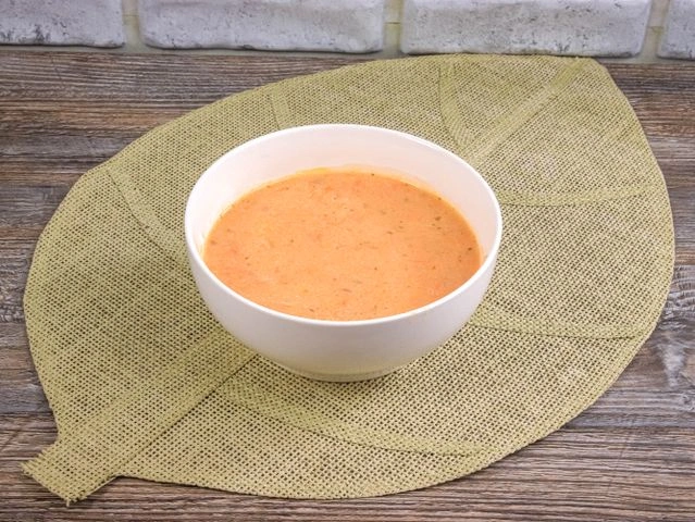 Томатный крем-суп со сливками