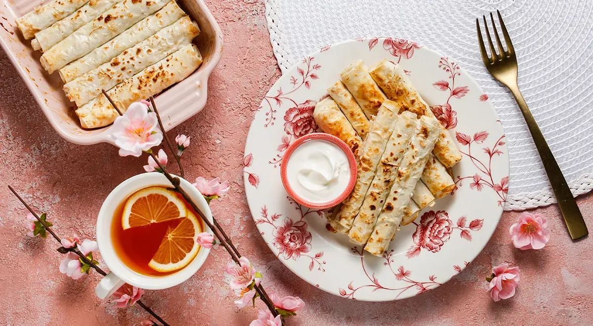 Трубочки с творогом из лаваша в духовке