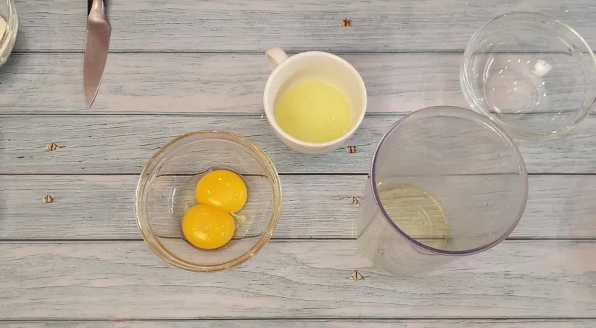 Американские блинчики на завтрак (Панкейки): шаг 1