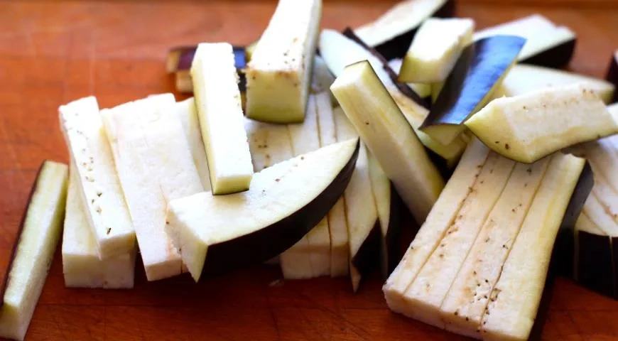 Баклажаны по-корейски Каджи намуль: шаг 1