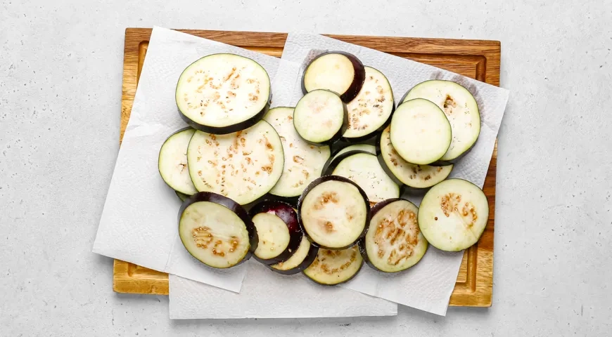 Баклажаны в микроволновке: шаг 1