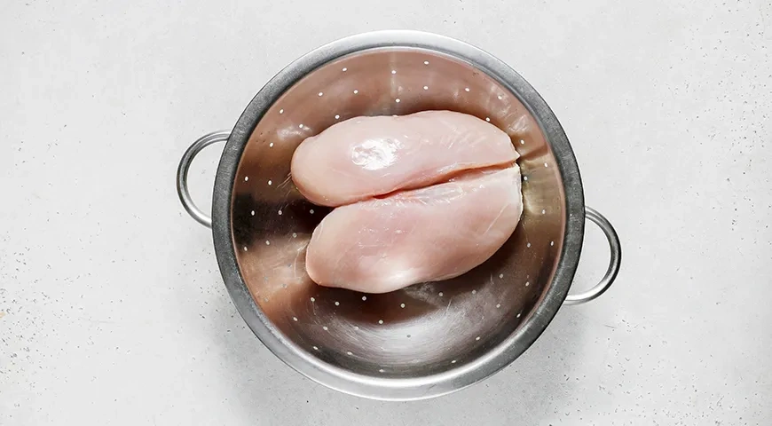 Бастурма из куриной грудки: шаг 1