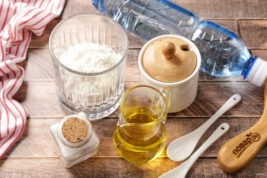 Шаг 1: Блины на минеральной воде