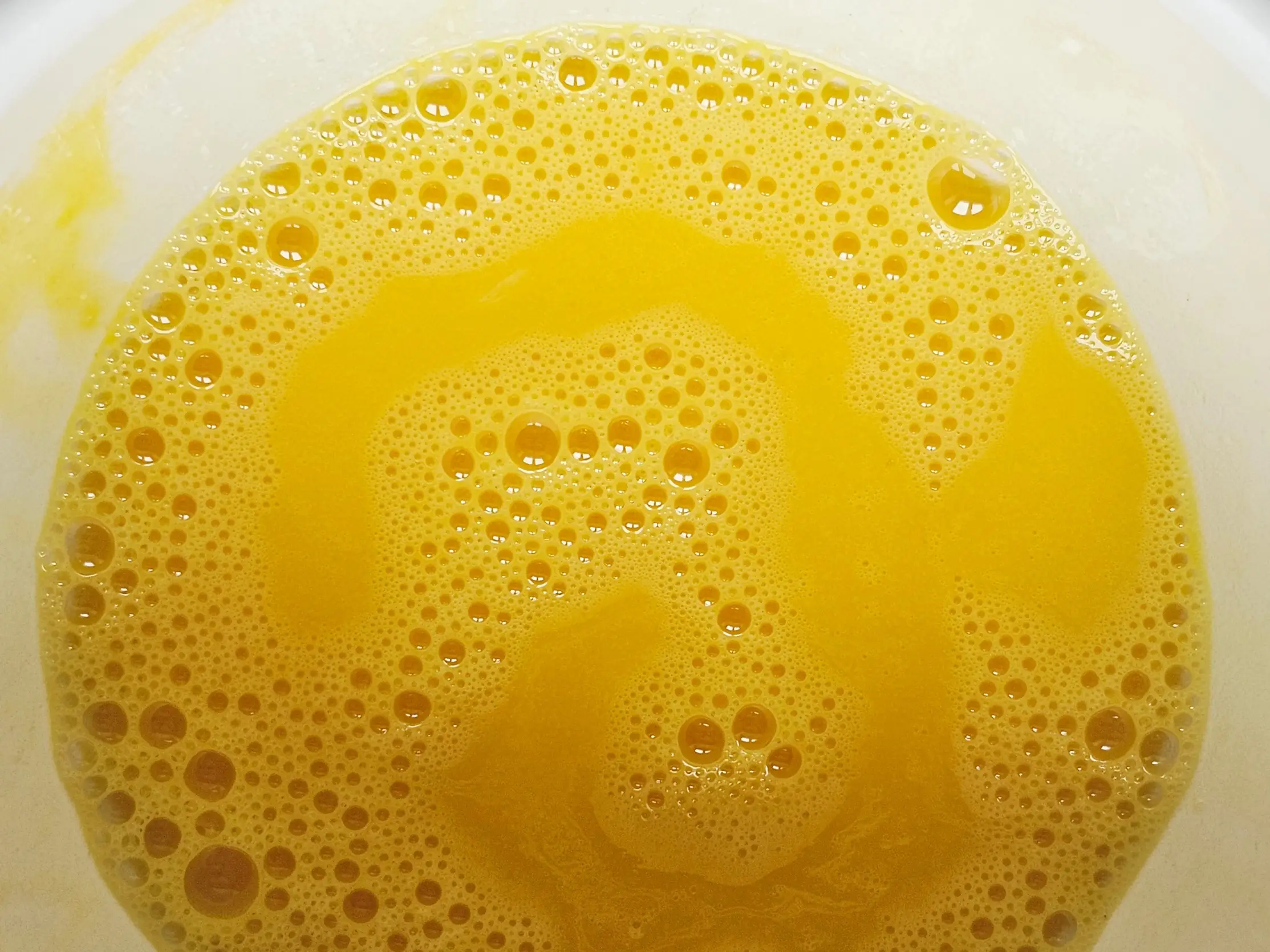 Шаг 1: Блины на сыворотке