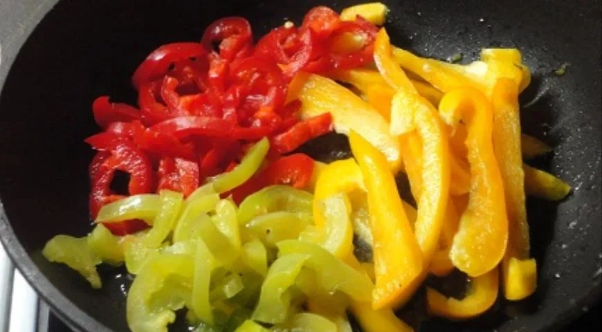 Брускетты со сладким перцем: шаг 1