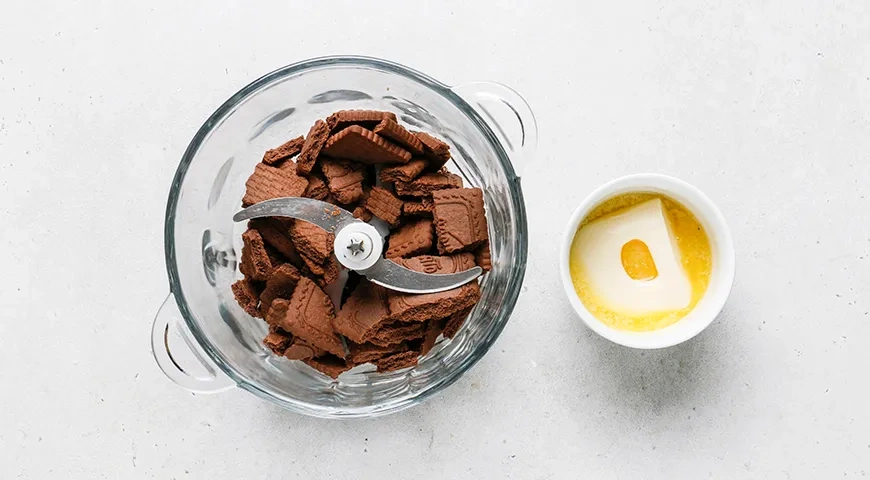 Чизкейк «Орео» без выпечки: шаг 1