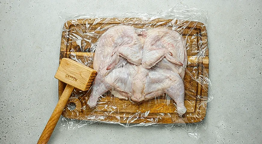 Чкмерули из курицы без сливок: шаг 1