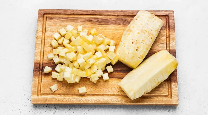 Цукаты из ананаса: шаг 1