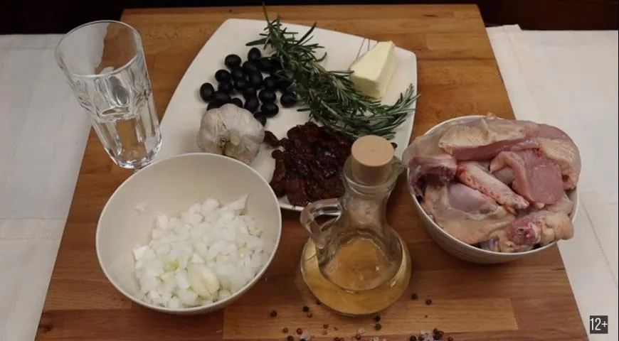 Цыпленок по-охотничьи видео рецепт: шаг 1