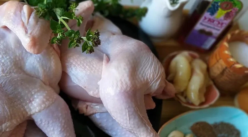 Цыпленок тапака и цыпленок Шкмерули: шаг 1