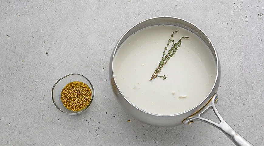 Цыплята-корнишоны с грибным гратеном в духовке: шаг 1