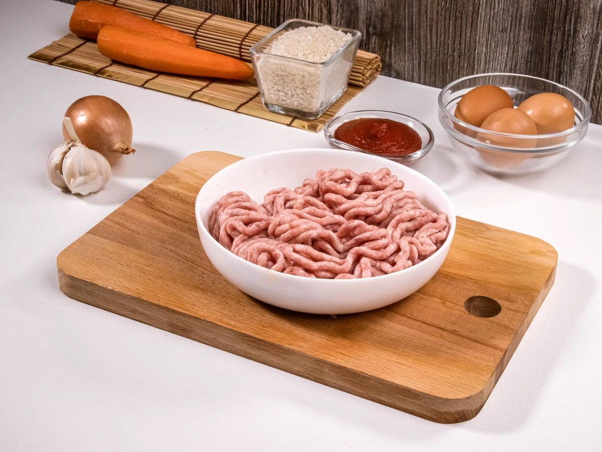 Шаг 1: Ёжики в томатном соусе