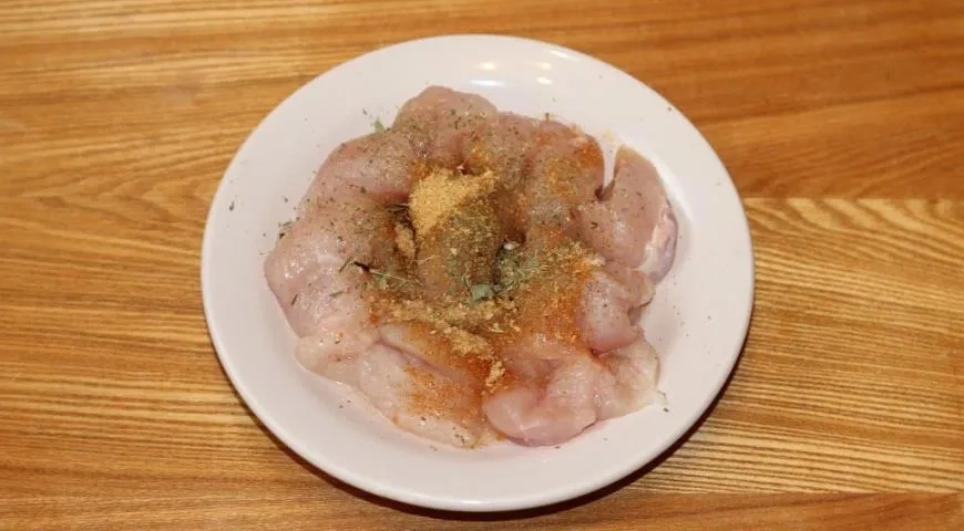 Фаршированные кабачки с виноградом: шаг 1