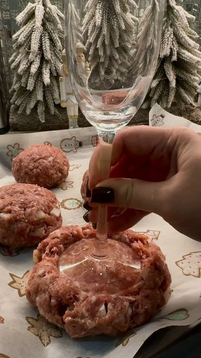 Гнëзда с грибами по-новогоднему: шаг 1