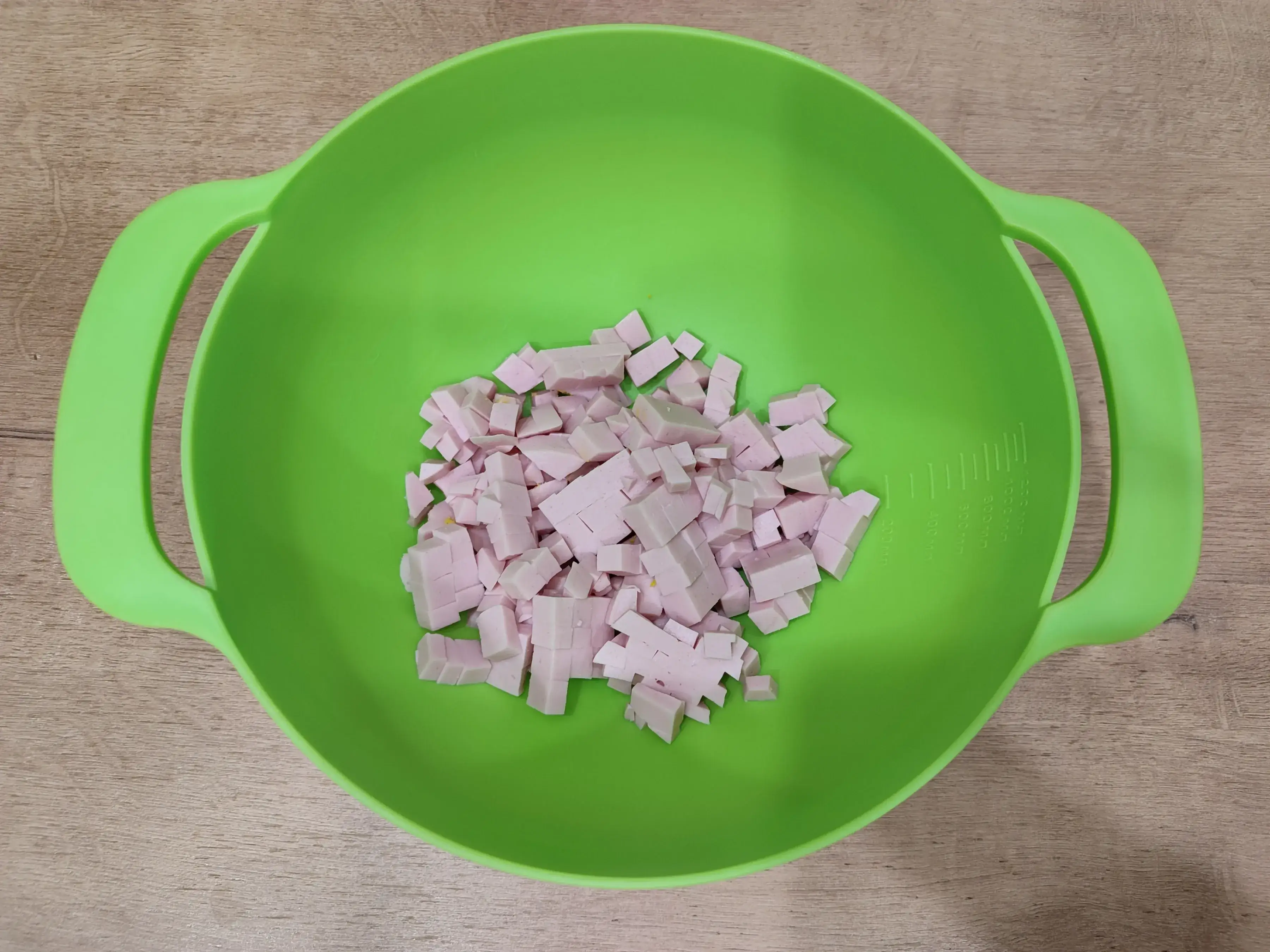 Горячие бутерброды к новогоднему столу: шаг 1