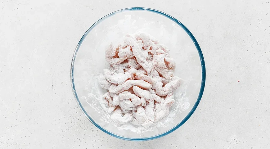 Гречневая лапша с курицей и овощами: шаг 1