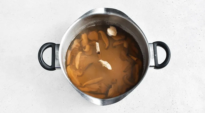 Грибная юшка: шаг 1