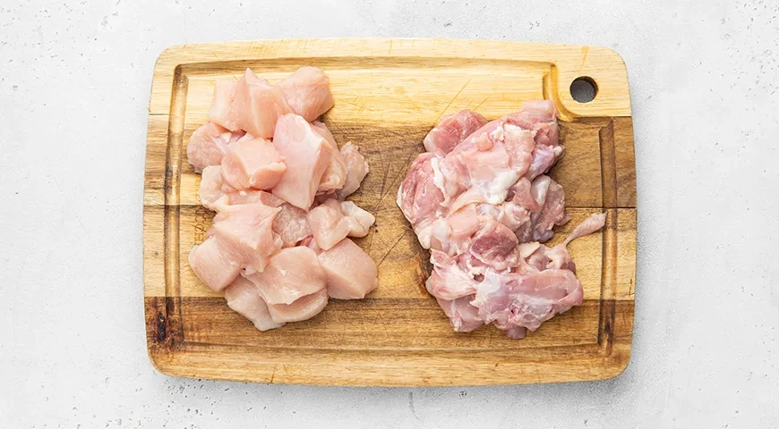 Гуляш из курицы с подливкой: шаг 1