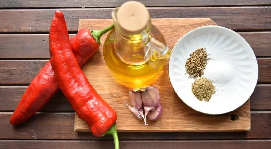 Соус харисса: шаг 1