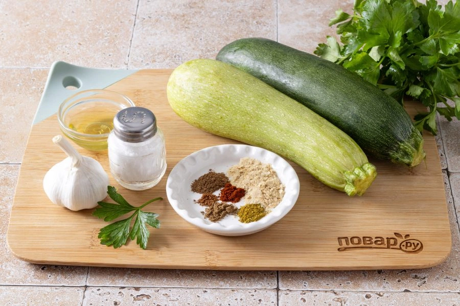 Шаг 1: Кабачки с чесноком в духовке