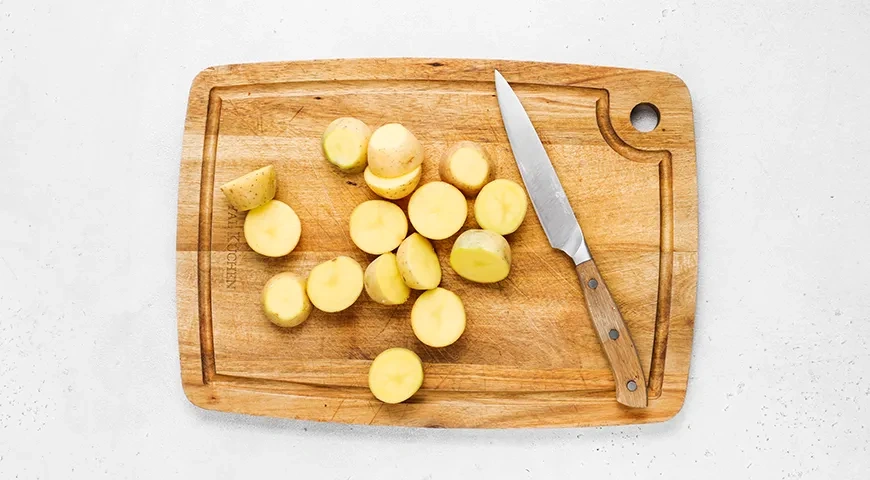 Канапе с мидиями на шпажках: шаг 1