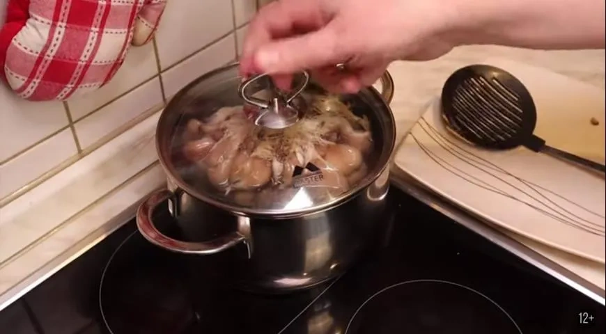 Карантинная гречка с орехами: шаг 1