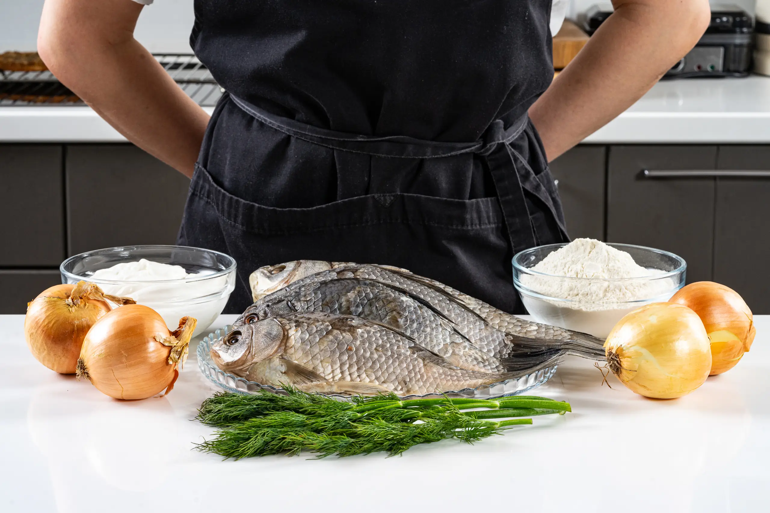 Шаг 1: Караси в сметане