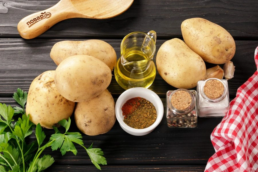 Шаг 1: Картофель подеревенски в мультиварке