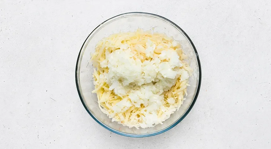 Картофельные пп-драники: шаг 1