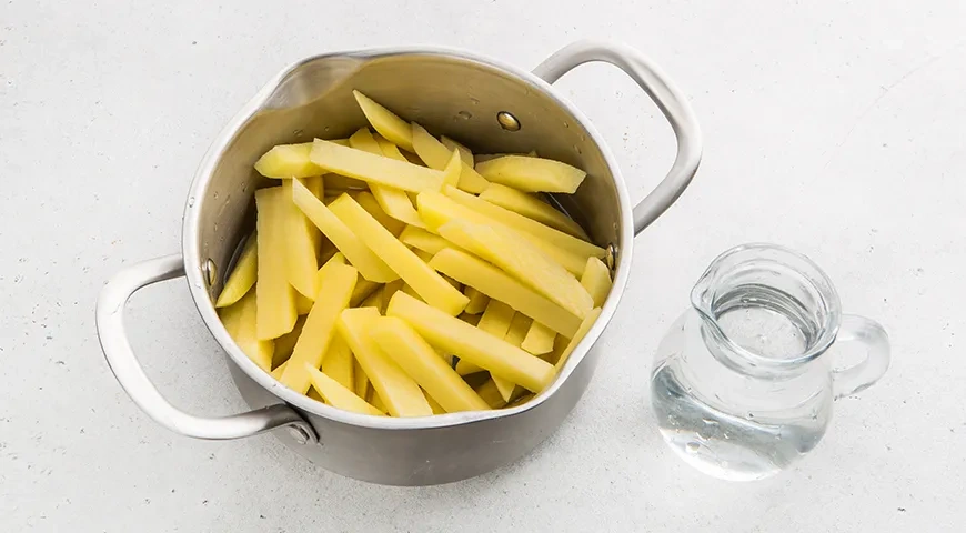 Картошка фри во фритюрнице: шаг 1