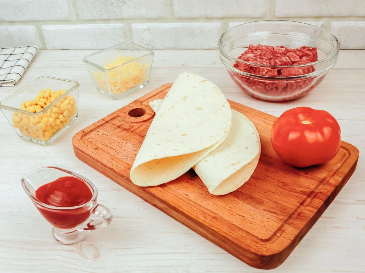 Шаг 1: Кесадилья