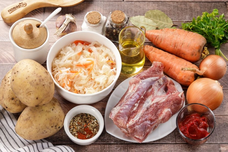 Шаг 1: Кислые щи из квашеной капусты