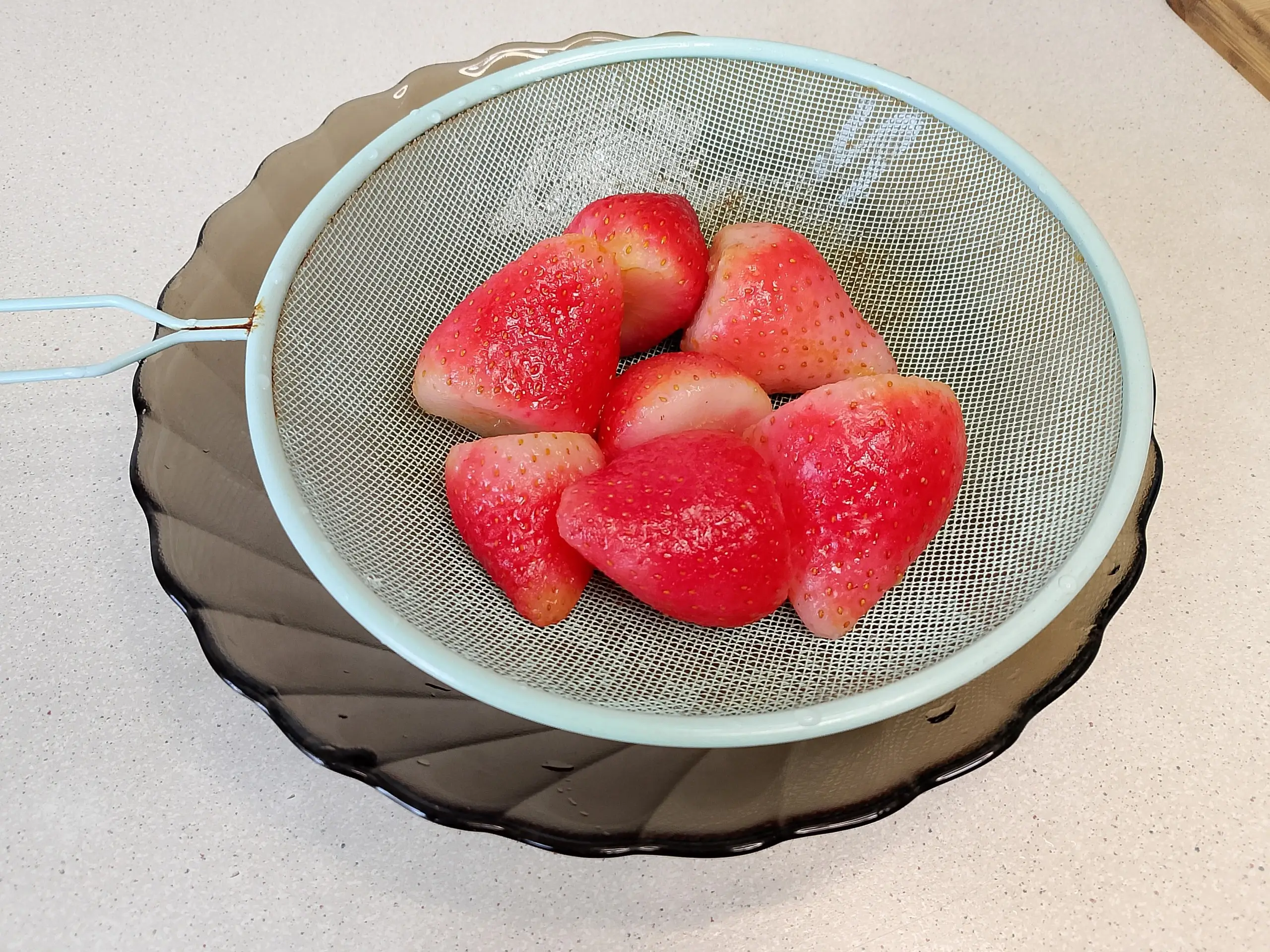 Шаг 1: Клубничное какао