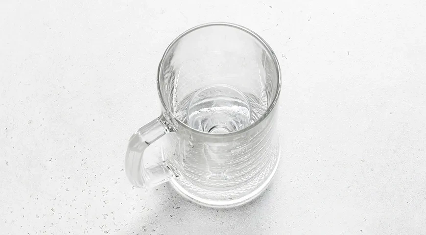 Коктейль Глубинная бомба: шаг 1