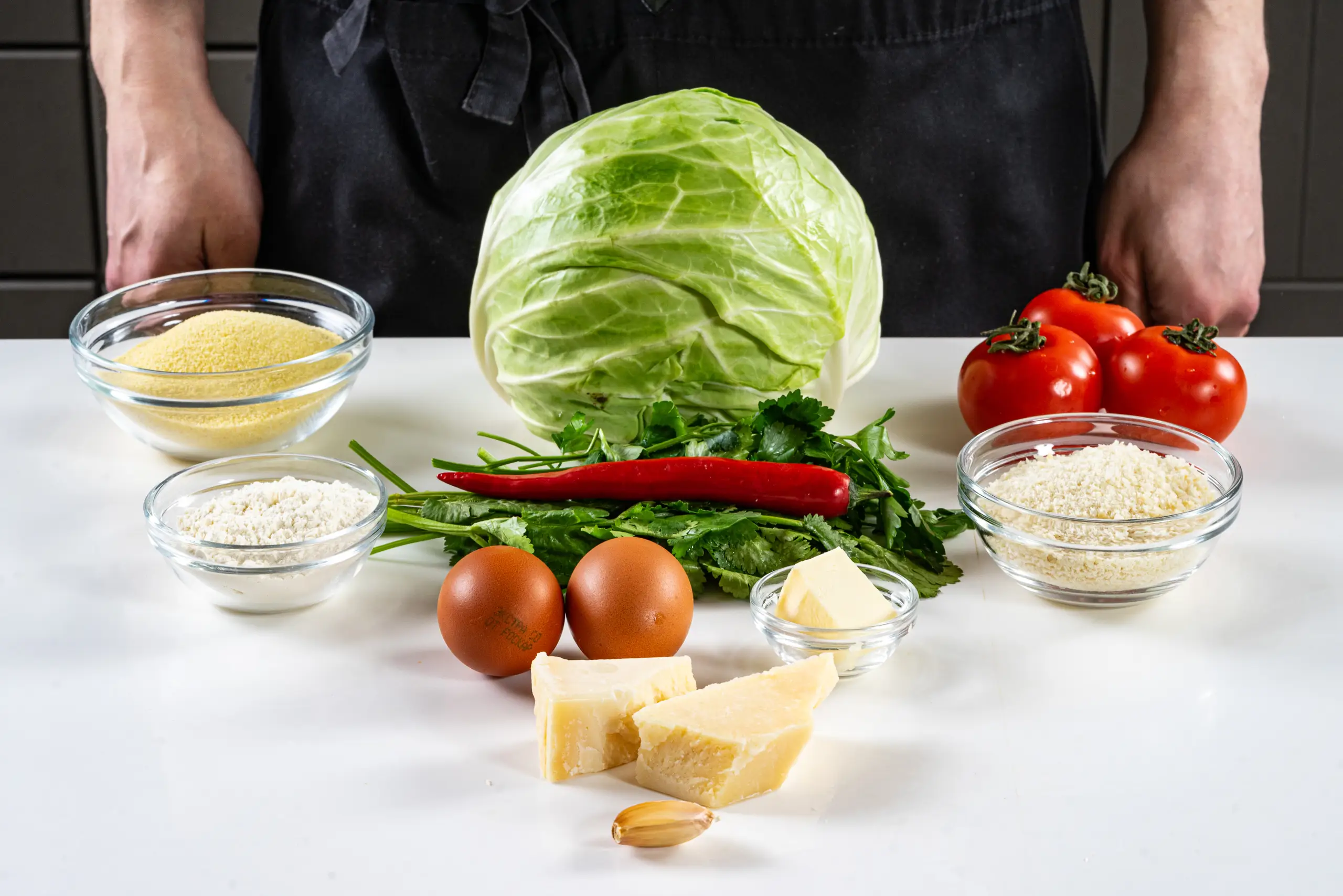 Шаг 1: Котлеты из капусты с острым соусом