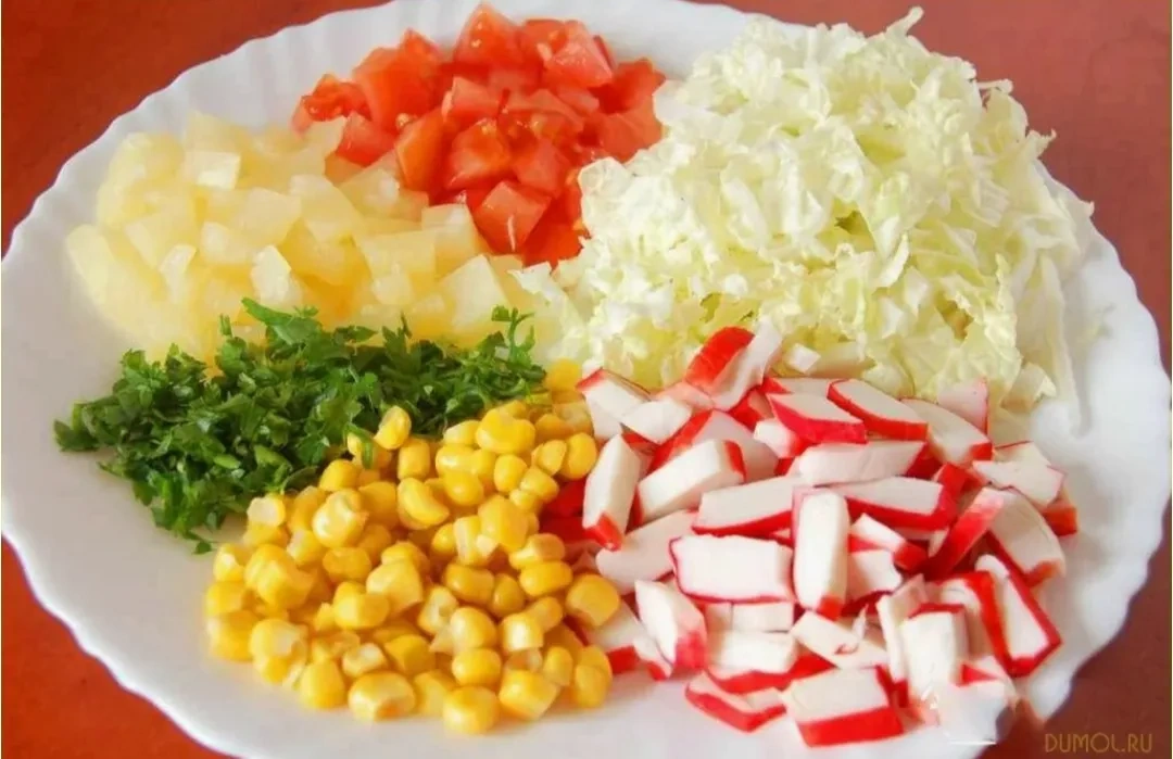 Крабовый салат: шаг 1