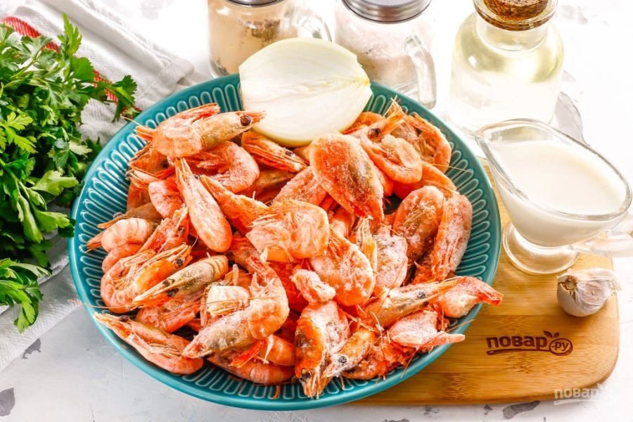 Шаг 1: Креветки в сливочночесночном соусе