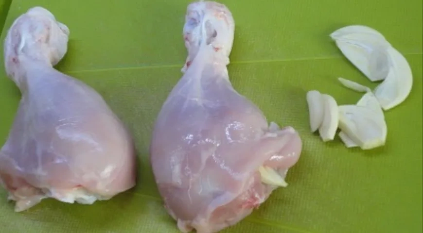 Курица с соусом из помидоров и перца: шаг 1