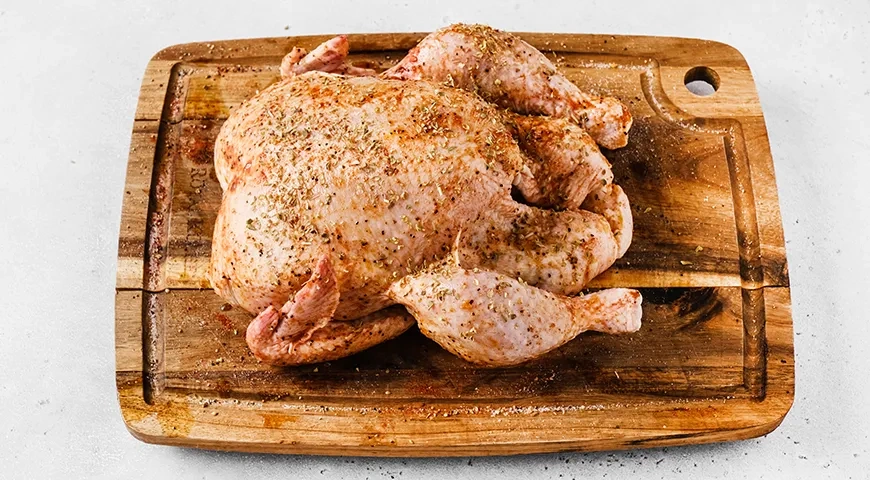 Курица, запеченная целиком в мультиварке: шаг 1