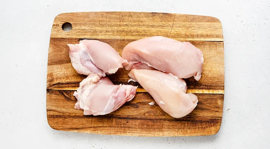 Куриные котлеты в аэрогриле: шаг 1