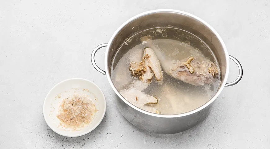 Куриный суп со «звездочками»: шаг 1