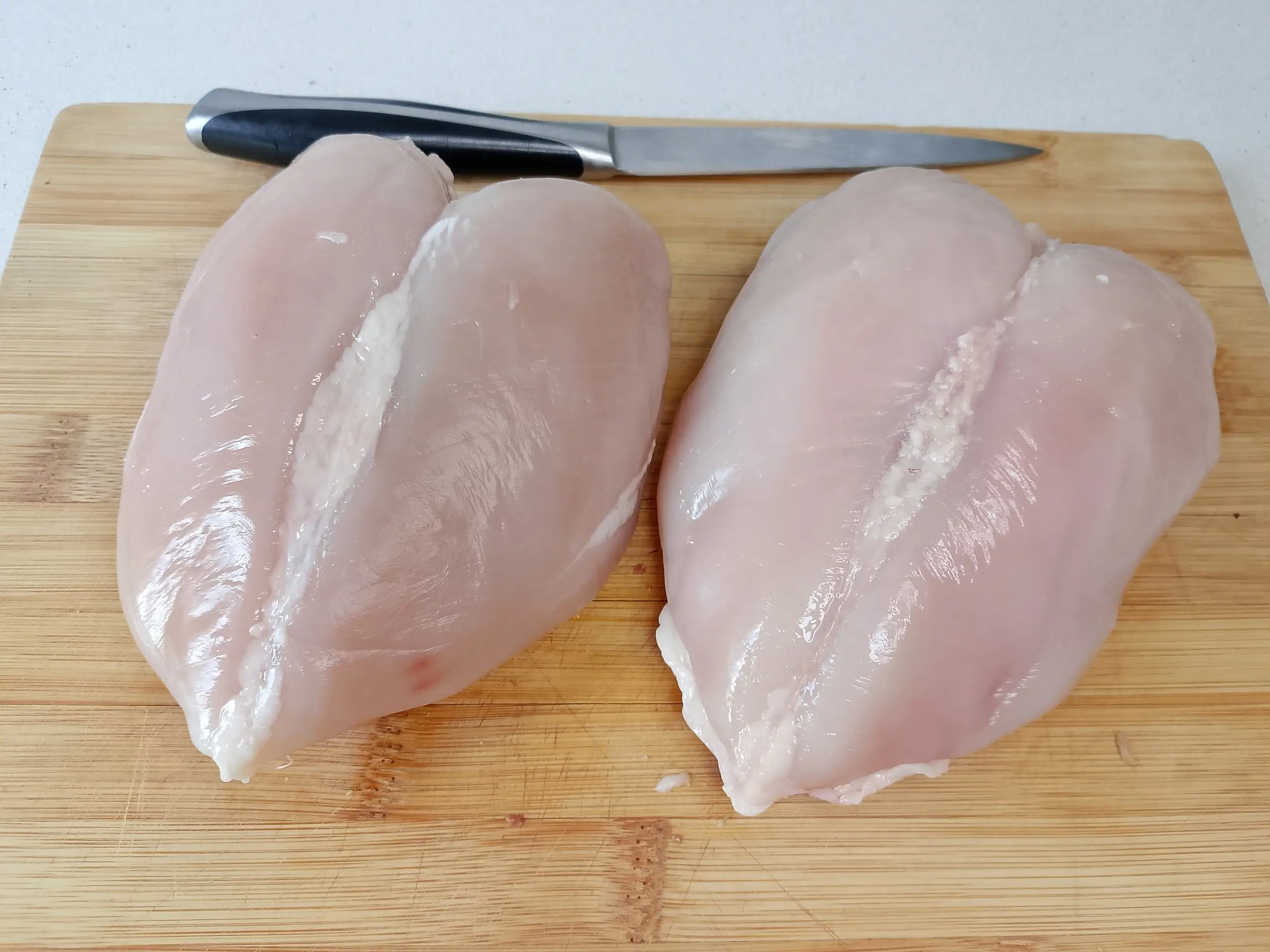 Шаг 1: Курица с ананасами в духовке